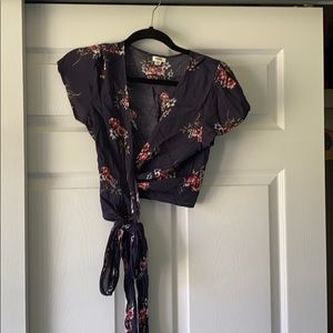 Garage Floral Wrap top